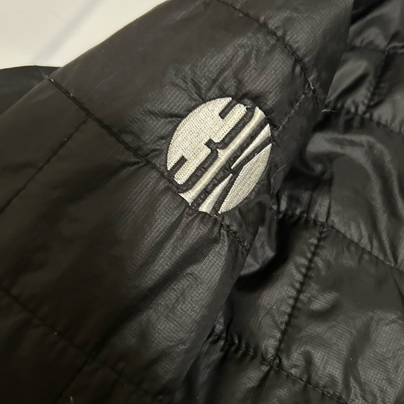 Patagonia Black Puffer Jacket - Picture 3 of 5